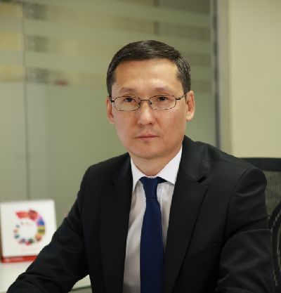 Aibek.jpg